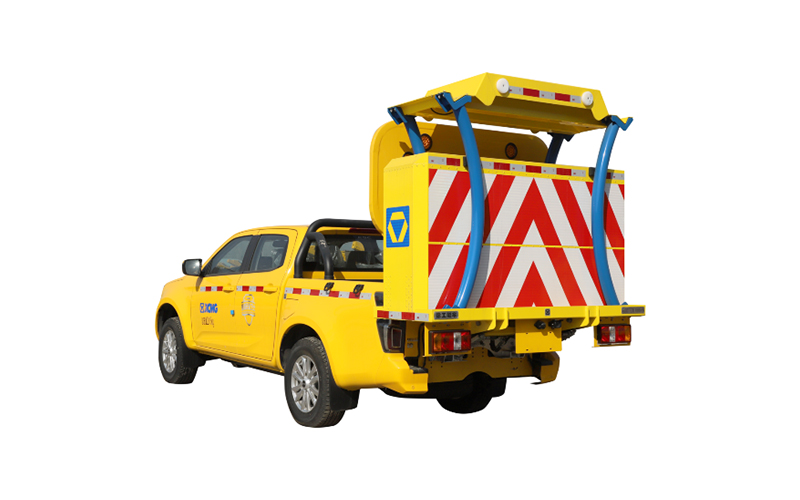 Hydraulický valec pre značku vozidla proti kolískám